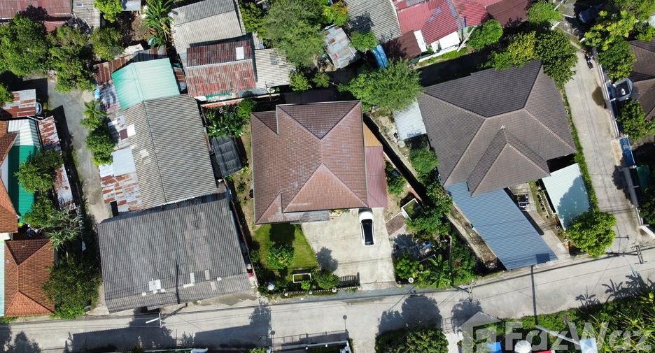 À vendre 4 chambres maison à San Sai, Chiang Mai
