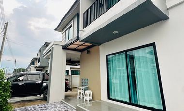 出租 3 卧室 独立屋 在 San Kamphaeng, Chiang Mai
