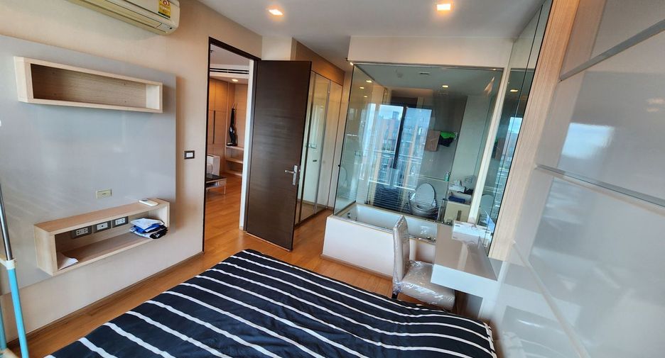 À vendre et à louer 1 chambre condo à Watthana, Bangkok