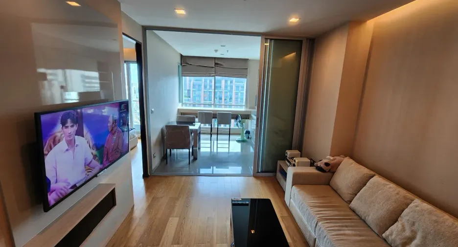 For sale and for rent 1 bed condo in Watthana, Bangkok
