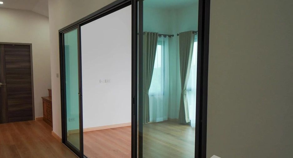 À vendre 6 chambres maison à San Pa Tong, Chiang Mai