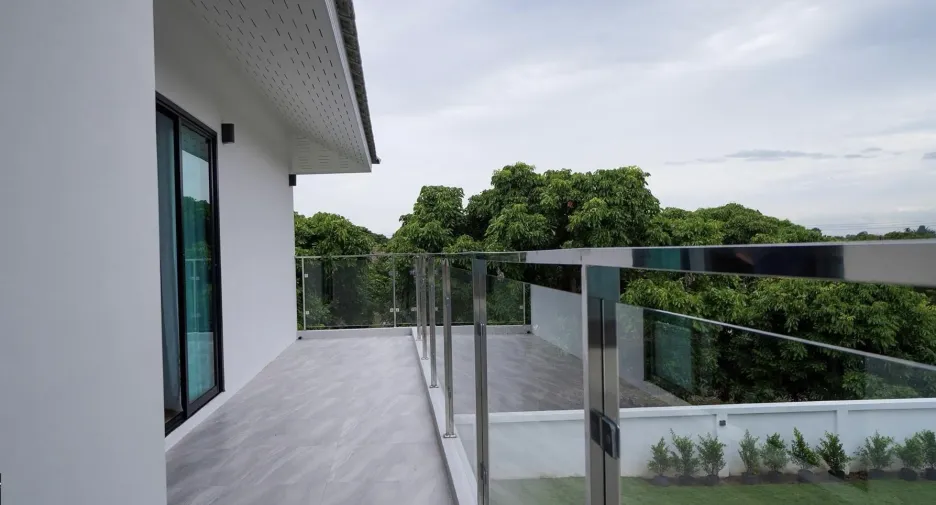À vendre 6 chambres maison à San Pa Tong, Chiang Mai