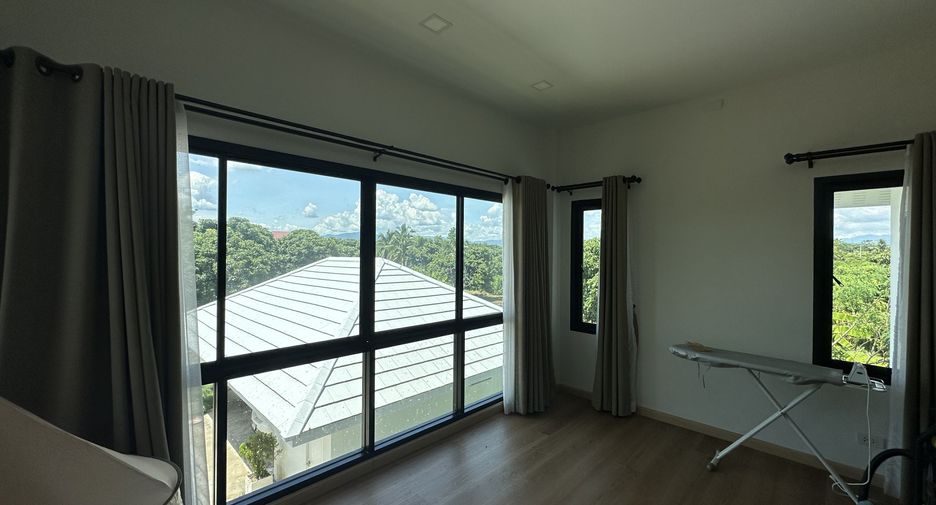 À vendre 6 chambres maison à San Pa Tong, Chiang Mai
