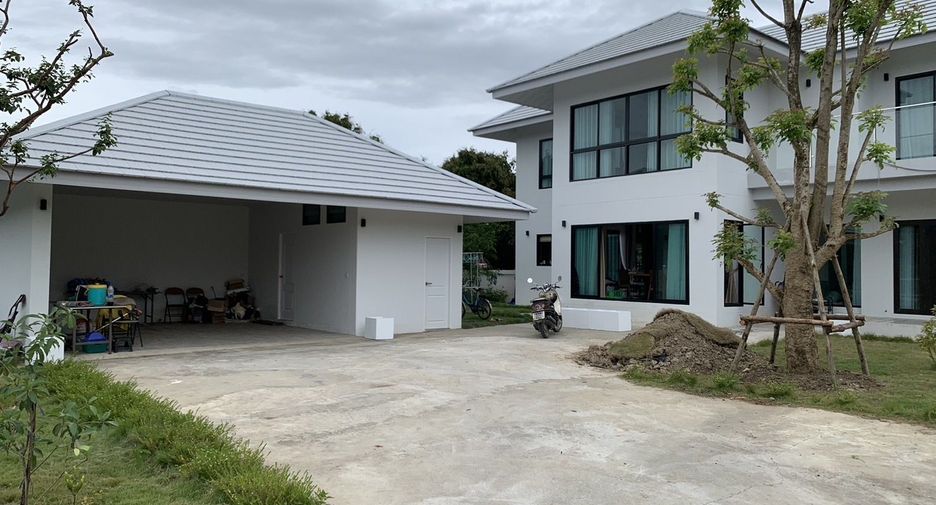 À vendre 6 chambres maison à San Pa Tong, Chiang Mai