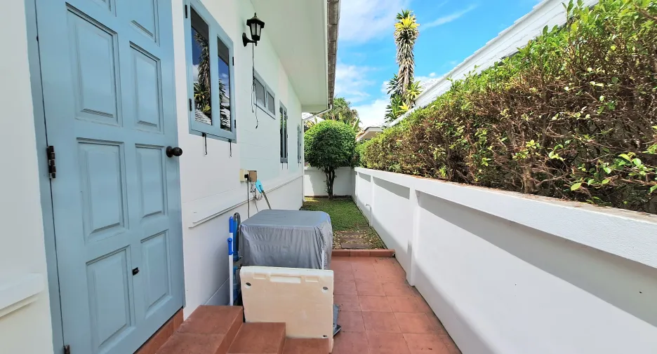 For rent 3 bedrooms villa in Hua Hin, Prachuap Khiri Khan
