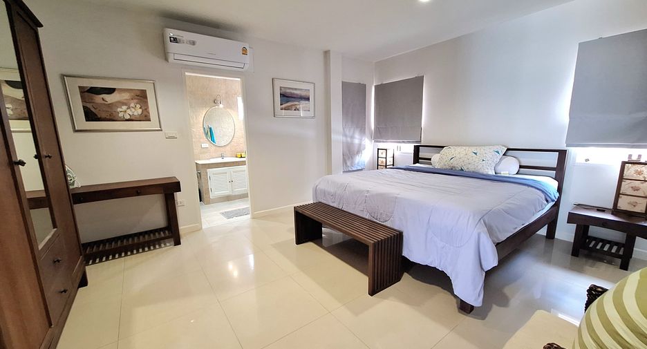 For rent 3 bedrooms villa in Hua Hin, Prachuap Khiri Khan