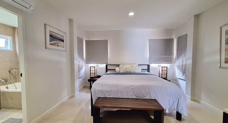 For rent 3 bedrooms villa in Hua Hin, Prachuap Khiri Khan
