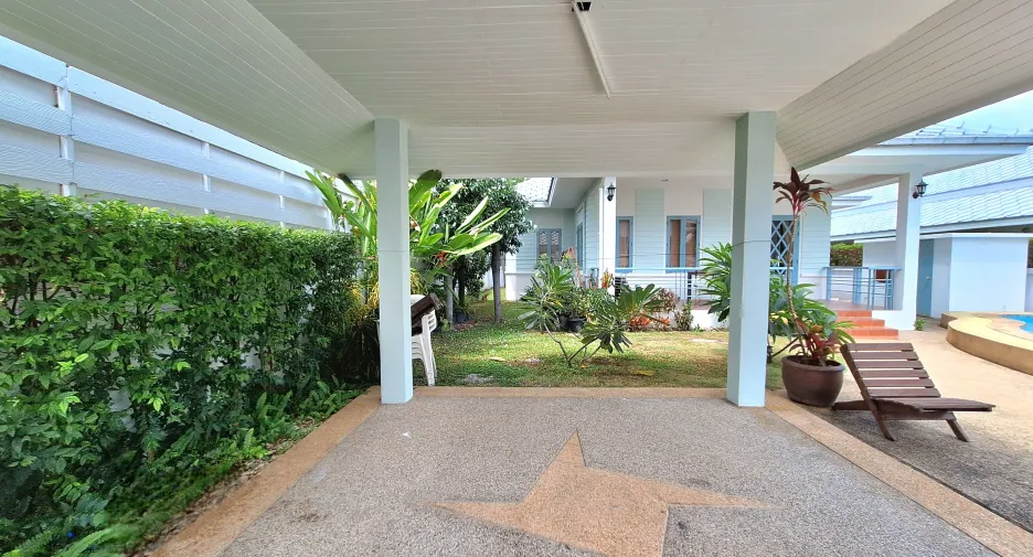 For rent 3 bedrooms villa in Hua Hin, Prachuap Khiri Khan