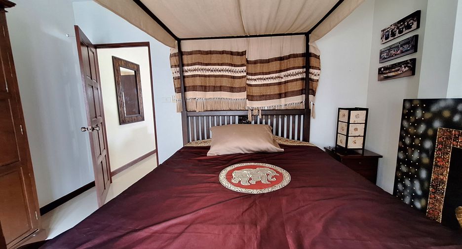 For rent 3 bedrooms villa in Hua Hin, Prachuap Khiri Khan