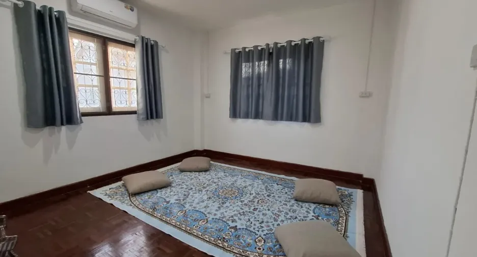 For rent 3 bedrooms house in Mueang Phuket, Phuket