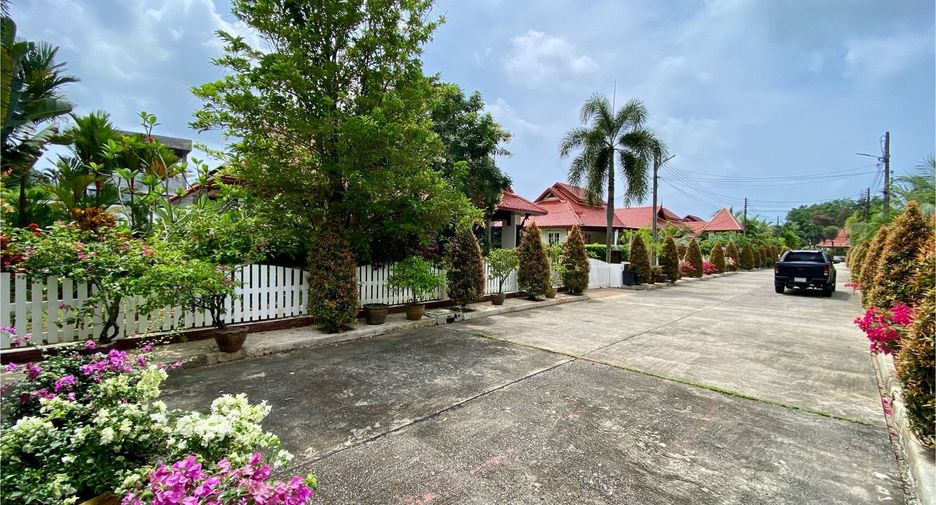 Villa zum Kauf mit 3 Zimmer in Kathu, Phuket