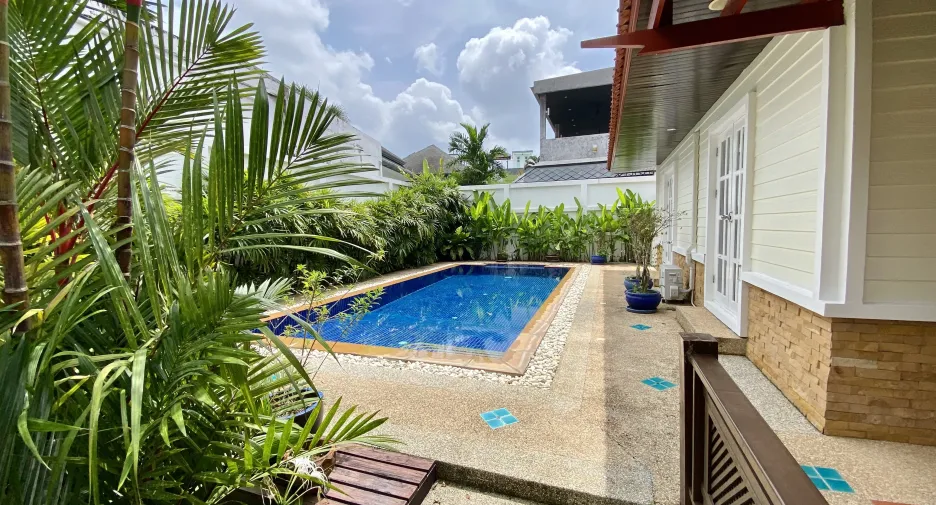 Villa zum Kauf mit 3 Zimmer in Kathu, Phuket