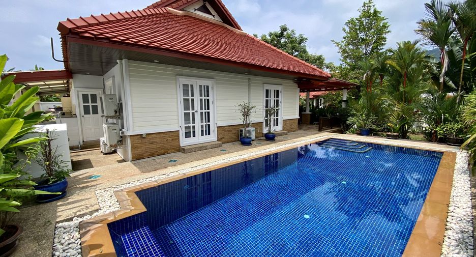 Villa zum Kauf mit 3 Zimmer in Kathu, Phuket
