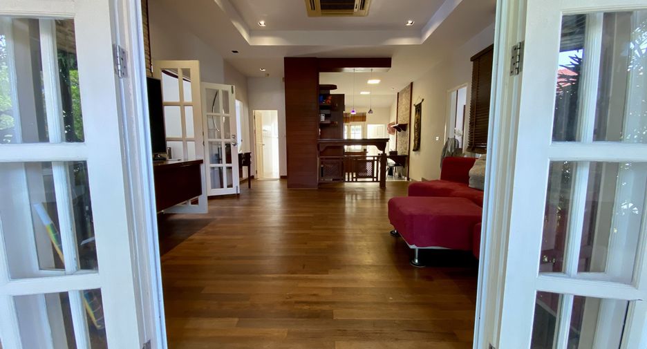 Villa zum Kauf mit 3 Zimmer in Kathu, Phuket