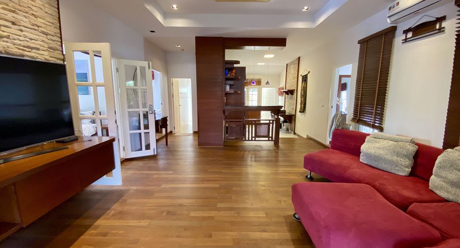 Villa zum Kauf mit 3 Zimmer in Kathu, Phuket
