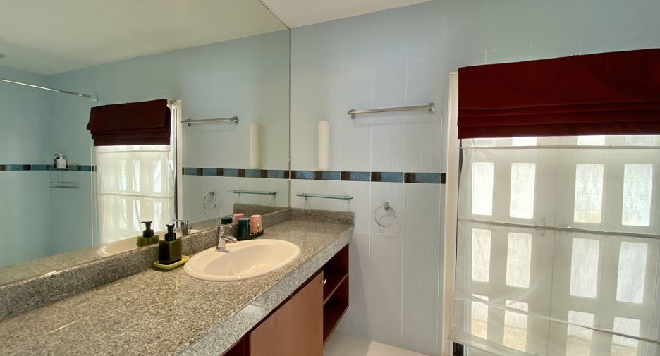 Villa en venta de 3 habitaciones en Kathu, Phuket