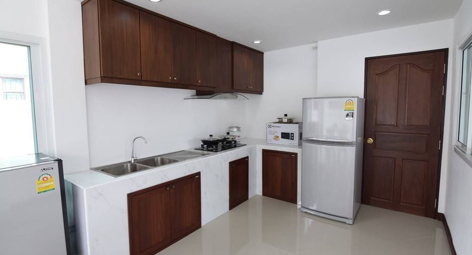 For sale and for rent 4 bedrooms villa in Hua Hin, Prachuap Khiri Khan