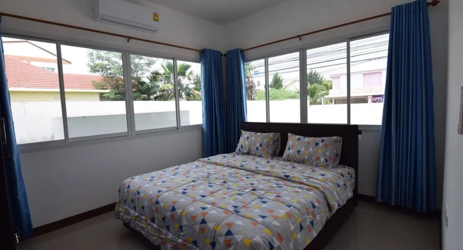 For sale and for rent 4 bedrooms villa in Hua Hin, Prachuap Khiri Khan