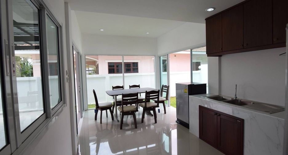 For sale and for rent 4 bedrooms villa in Hua Hin, Prachuap Khiri Khan