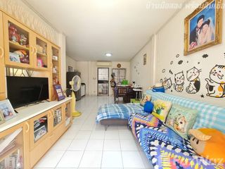Продажа 3 спальни таунхаус в Кхлонг Сам Ща, Бангкок