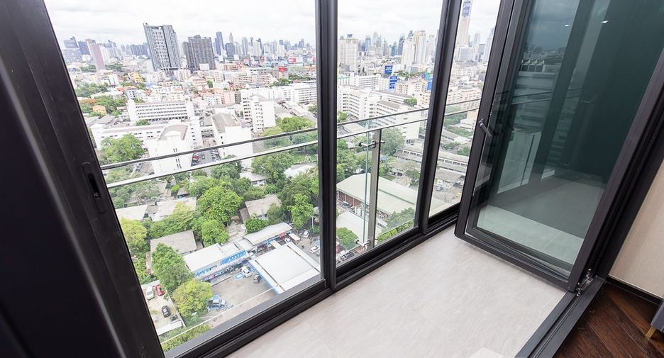 Condo en venta y en alquiler de 2 habitaciones en Phaya Thai, Bangkok