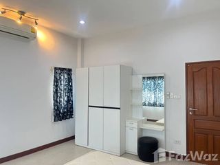 À louer 3 chambres maison à Saraphi, Chiang Mai