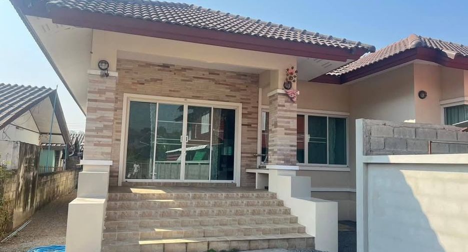 For rent 3 bedrooms house in Saraphi, Chiang Mai