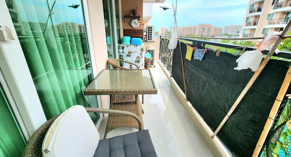 For sale 2 bedrooms condo in Bang Lamung, Chonburi