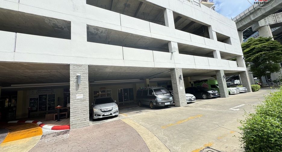 For sale 1 bed condo in Bangkok Yai, Bangkok