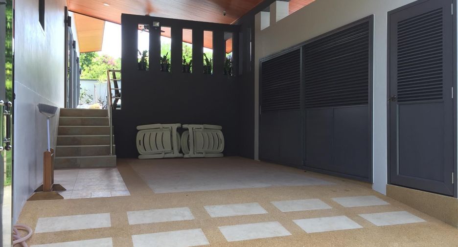 Villa en alquiler de 2 habitaciones en Mueang Phuket, Phuket