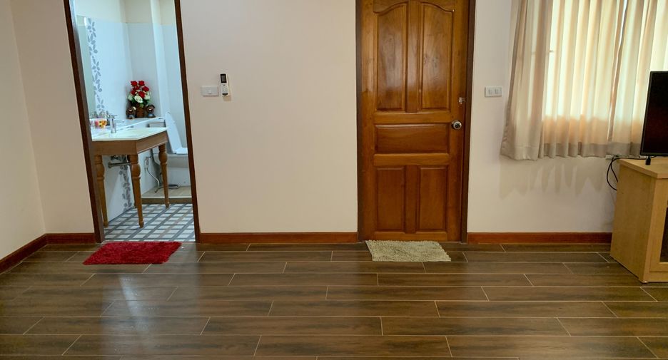 À vendre et à louer 4 chambres villa à Hua Hin, Prachuap Khiri Khan