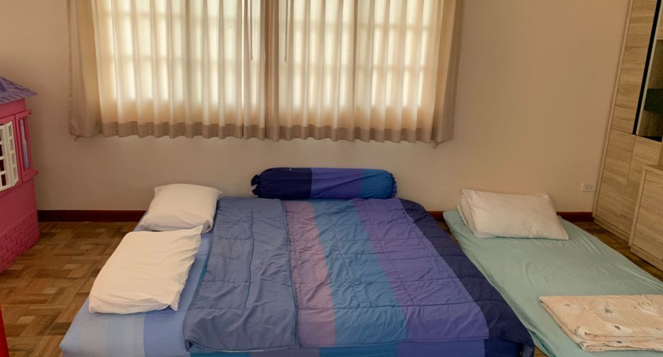 À vendre et à louer 4 chambres villa à Hua Hin, Prachuap Khiri Khan
