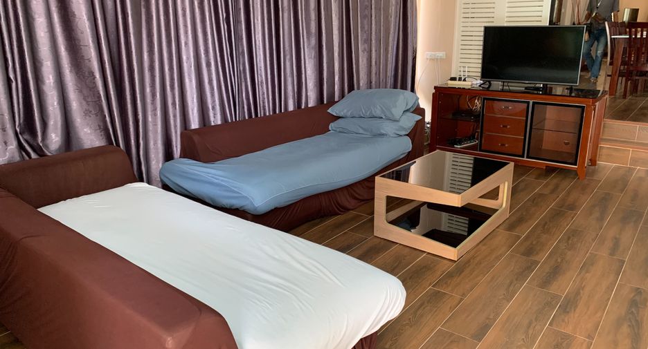 À vendre et à louer 4 chambres villa à Hua Hin, Prachuap Khiri Khan