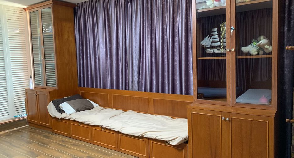 À vendre et à louer 4 chambres villa à Hua Hin, Prachuap Khiri Khan