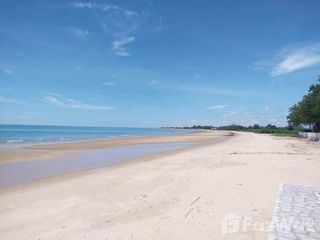 For sale land in Tha Yang, Phetchaburi
