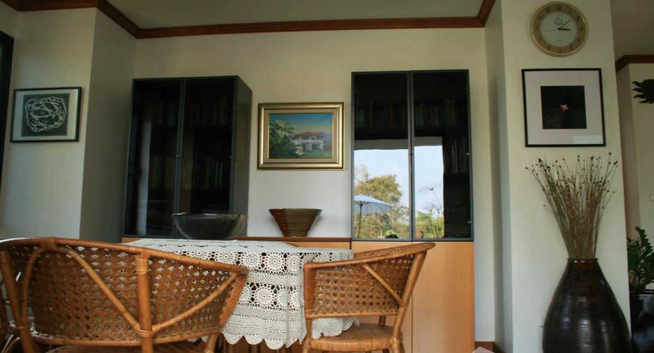 For sale 4 bedrooms villa in Mueang Chiang Rai, Chiang Rai
