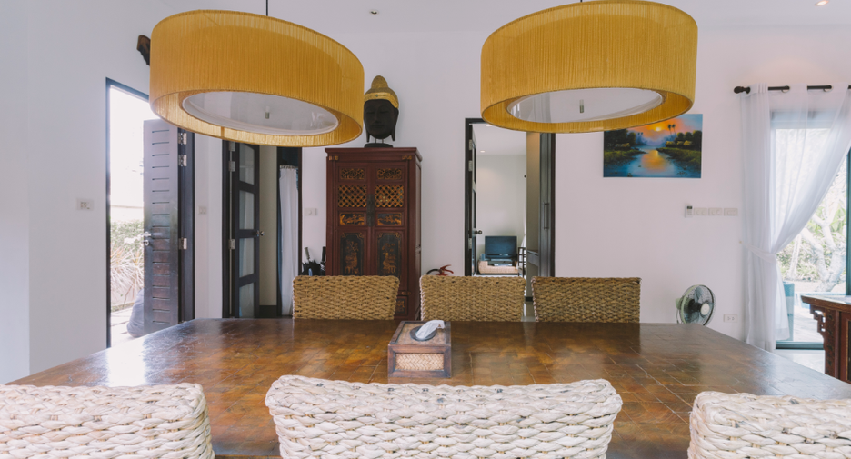 For sale 3 bedrooms villa in Thalang, Phuket