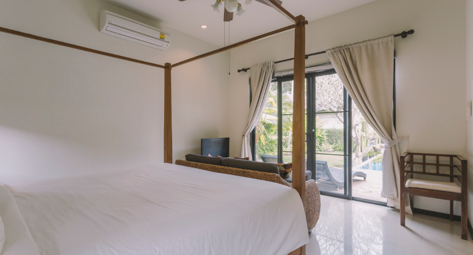 For sale 3 bedrooms villa in Thalang, Phuket