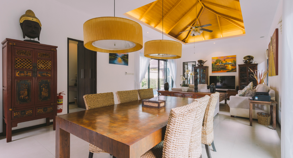 For sale 3 bedrooms villa in Thalang, Phuket