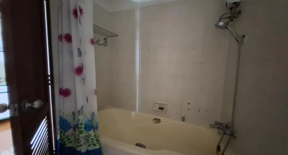 For sale studio condo in Mueang Rayong, Rayong