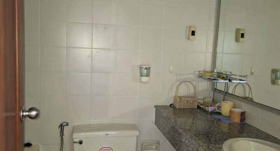 For sale studio condo in Mueang Rayong, Rayong