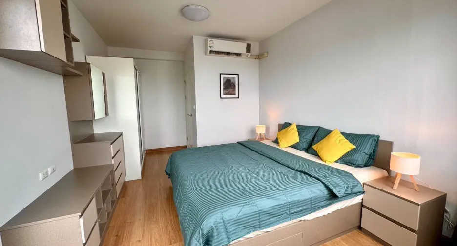 For sale and for rent 2 bedrooms condo in Watthana, Bangkok