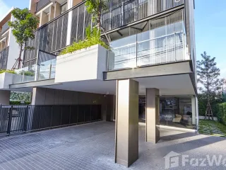 Casa en venta de 4 habitaciones en Suan Luang, Bangkok