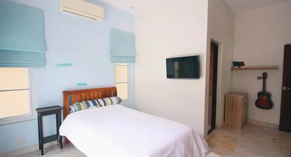 Villa zum Kauf mit 5 Zimmer in Sam Roi Yot, Prachuap Khiri Khan