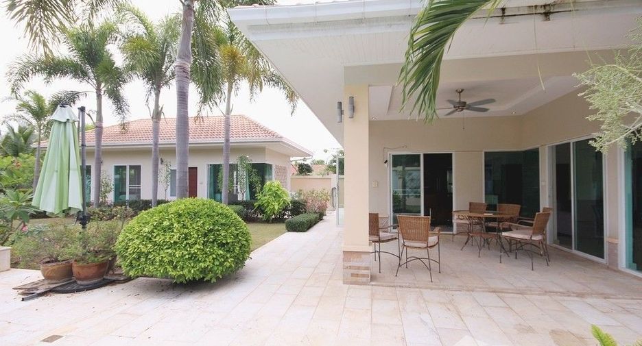 Villa zum Kauf mit 5 Zimmer in Sam Roi Yot, Prachuap Khiri Khan