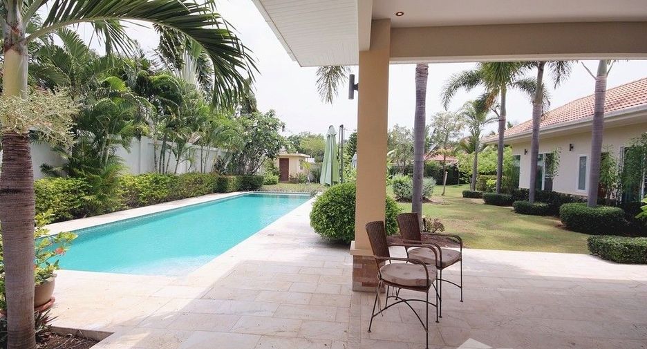 Villa zum Kauf mit 5 Zimmer in Sam Roi Yot, Prachuap Khiri Khan