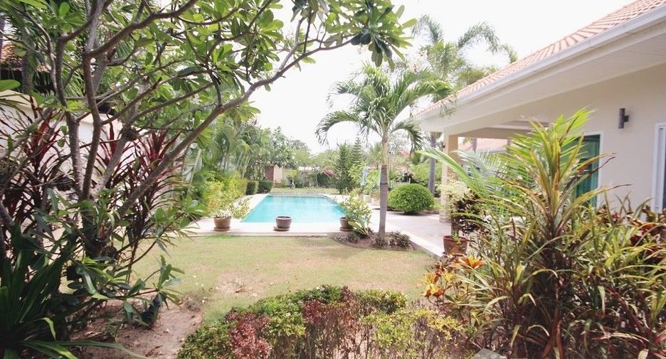 Villa zum Kauf mit 5 Zimmer in Sam Roi Yot, Prachuap Khiri Khan