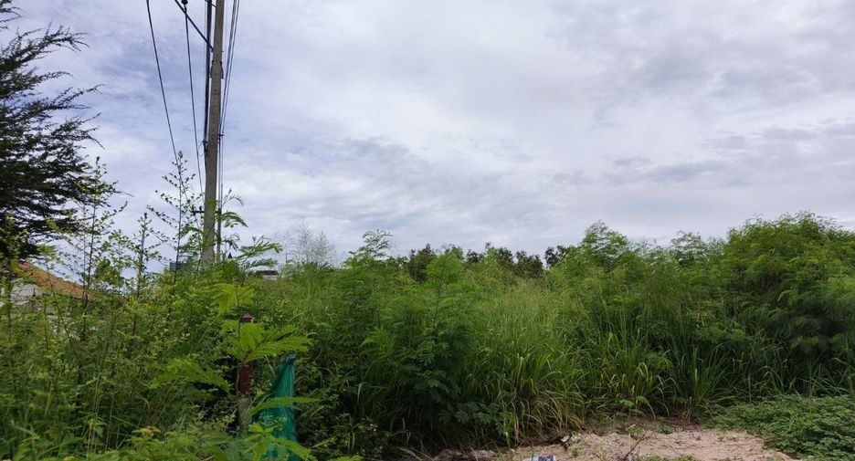 À vendre terrain à Bang Lamung, Chonburi