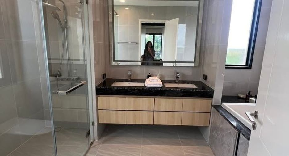 ขาย 4 ห้องนอน บ้านเดี่ยว ใน บางละมุง, ชลบุรี