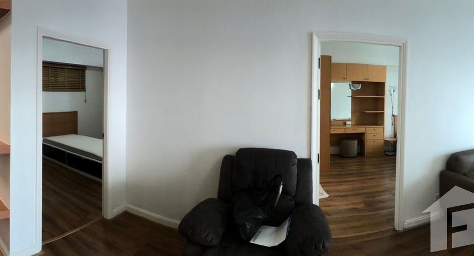 For sale and for rent 3 bedrooms condo in Watthana, Bangkok